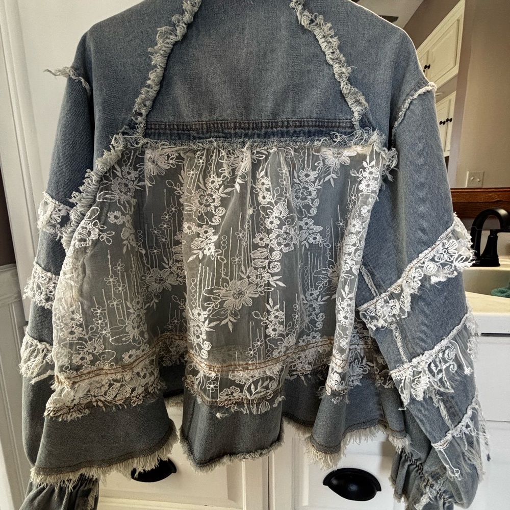 POL Blue Denim Jacket with White Lace Accents - Picture 9 of 10